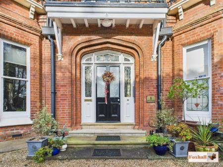 Communal Entrance Hall