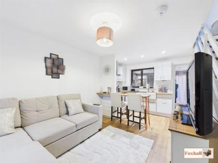 Lounge/Diner/Kitchen Area