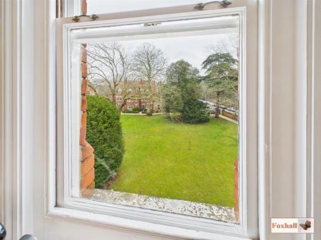 Kitchen / Breakfast Room