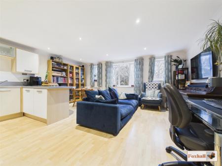 Open Plan Kitchen/Dining/ Living Space