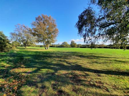 Rushmere Heath & Hospital