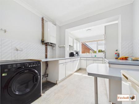 Kitchen / Breakfast Room