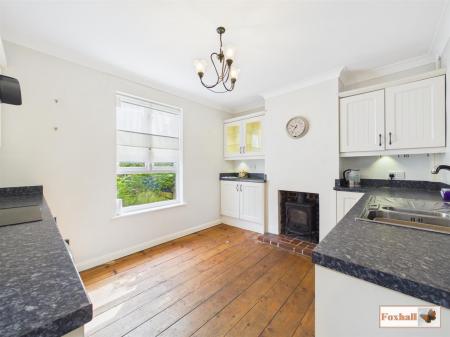 Kitchen/Breakfast Room