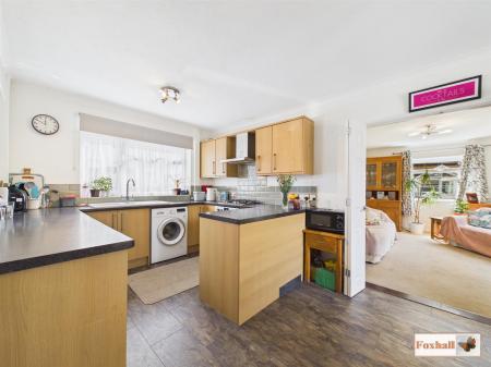 Kitchen / Diner