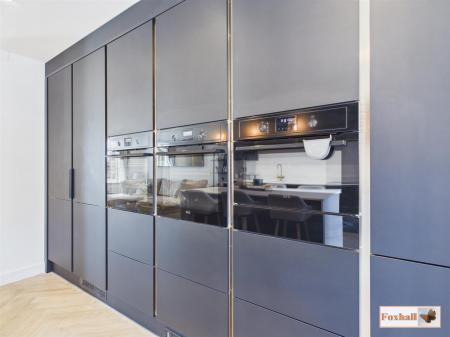 Lounge / Kitchen / Diner
