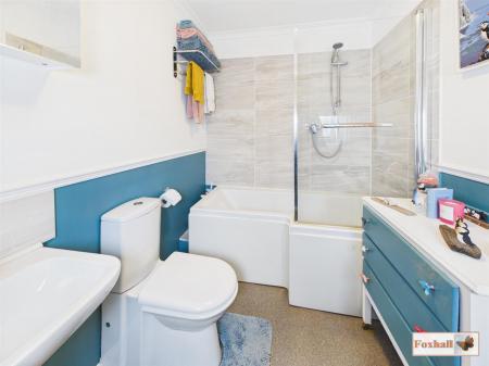 Ground Floor Bathroom