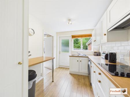 Kitchen / Breakfast Room
