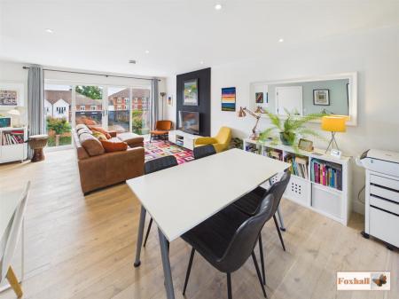 Open Plan Living Accomodation