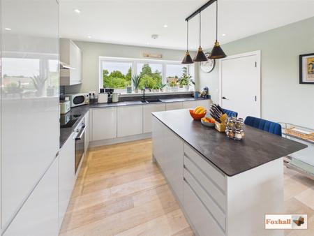 Open Plan Living Accomodation