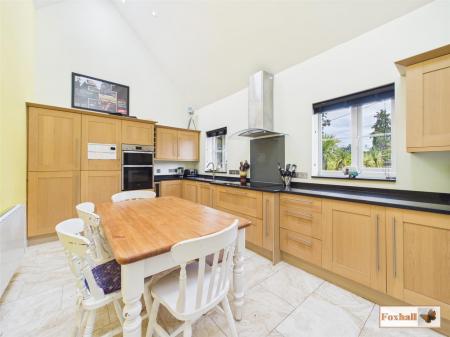 Kitchen / Diner