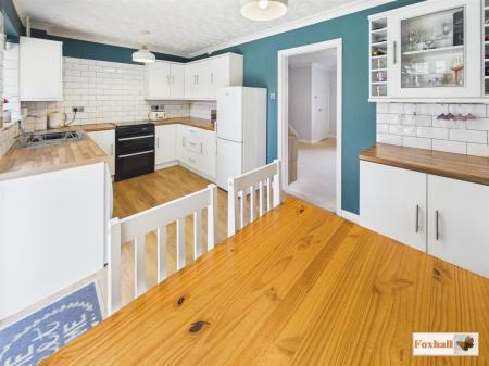 Kitchen / Diner