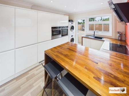 Kitchen Breakfast Room