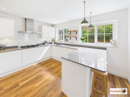 Kitchen / Diner