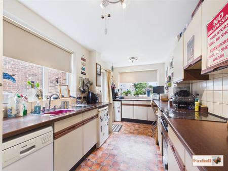 Kitchen / Breakfast Room