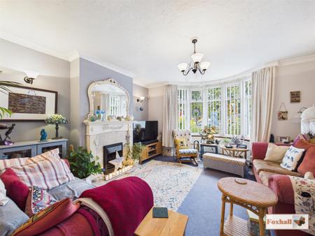 Lounge / Dining Room