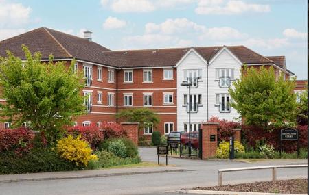 Communal Areas & Gardens
