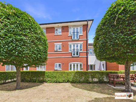 Communal Areas & Gardens