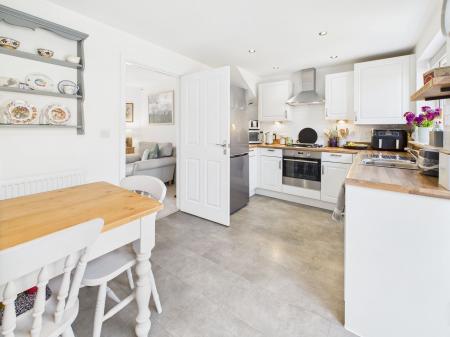 Kitchen/Breakfast Room