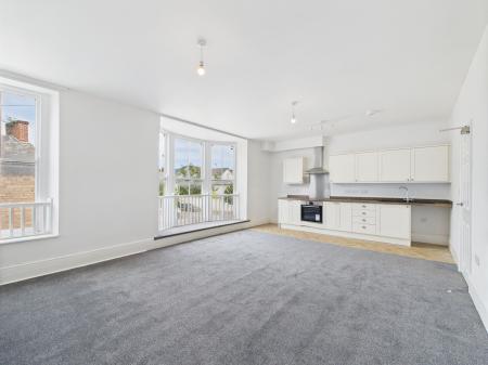 Open plan kitchen/living room