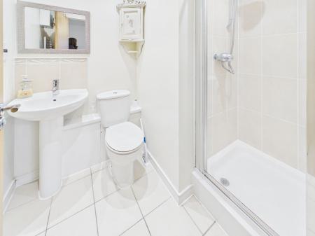 En-suite shower room