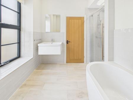 Family bathroom