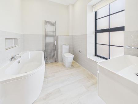 Family bathroom