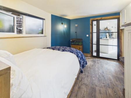 Annexe (Bedroom Four)