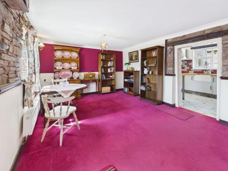 Lounge/Diner