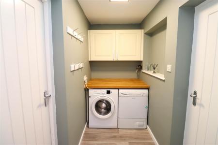 Inner Hall/Utility Room
