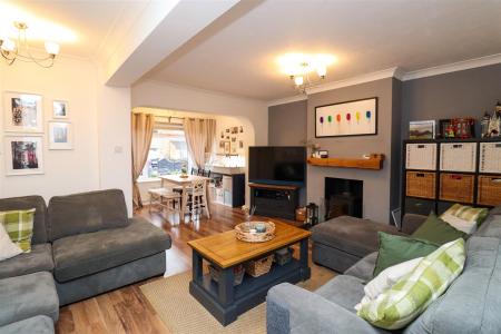 Living/Dining Room