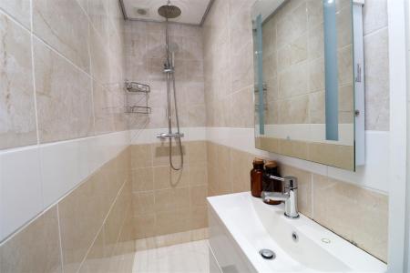 En Suite Shower Room