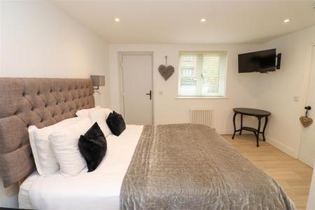 Bedroom 4 (Ground Floor)