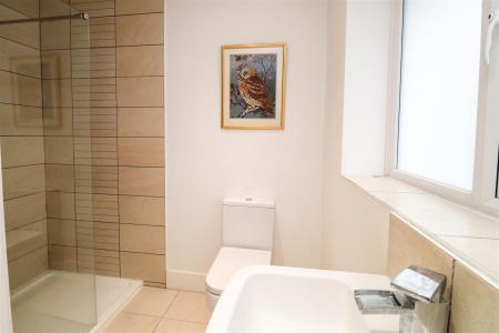 En Suite Shower Room