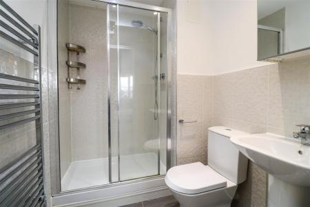 En Suite Shower Room