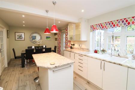 Kitchen/Breakfast/Dining Room