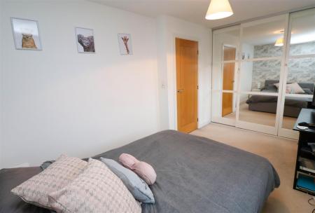 Bedroom 2 (First Floor)