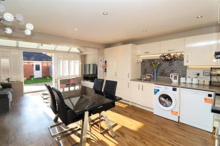 Kitchen/Breakfast/Dining Room