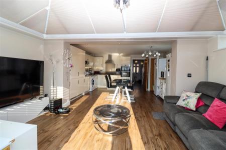 Kitchen/Breakfast/Dining Room