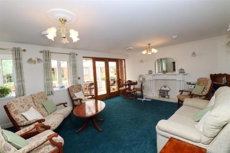 Communal Lounge