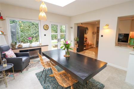 Dining/Family Room