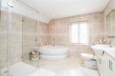 Bedroom One En-Suite