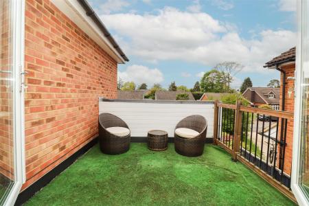 Roof Terrace (Bedroom 4)