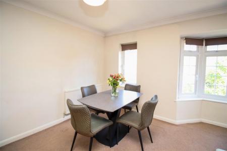 Living/Dining Room