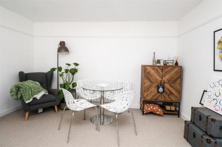 Living/Dining Room