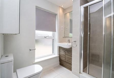 En Suite Shower Room