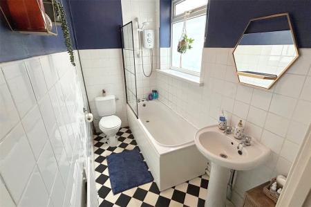 Bathroom/Wc