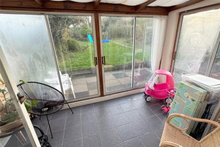 Conservatory/Lean To