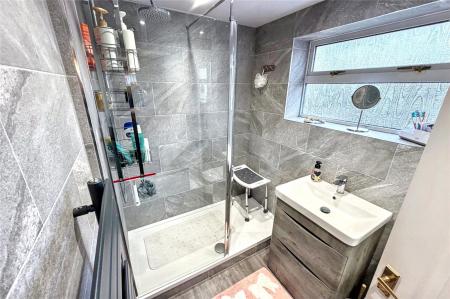 Shower Room/WC