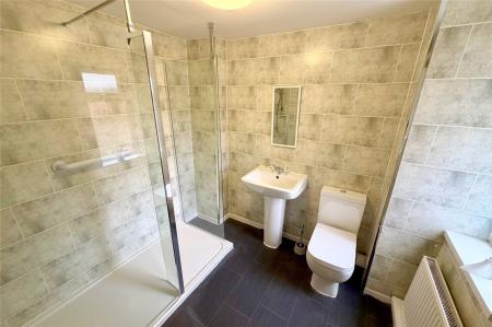 Shower Room/Wc