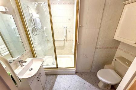 Shower Room/Wc